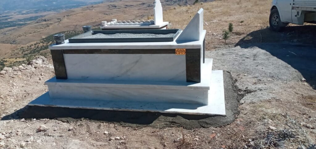 Malatya Mermer Mezar 26