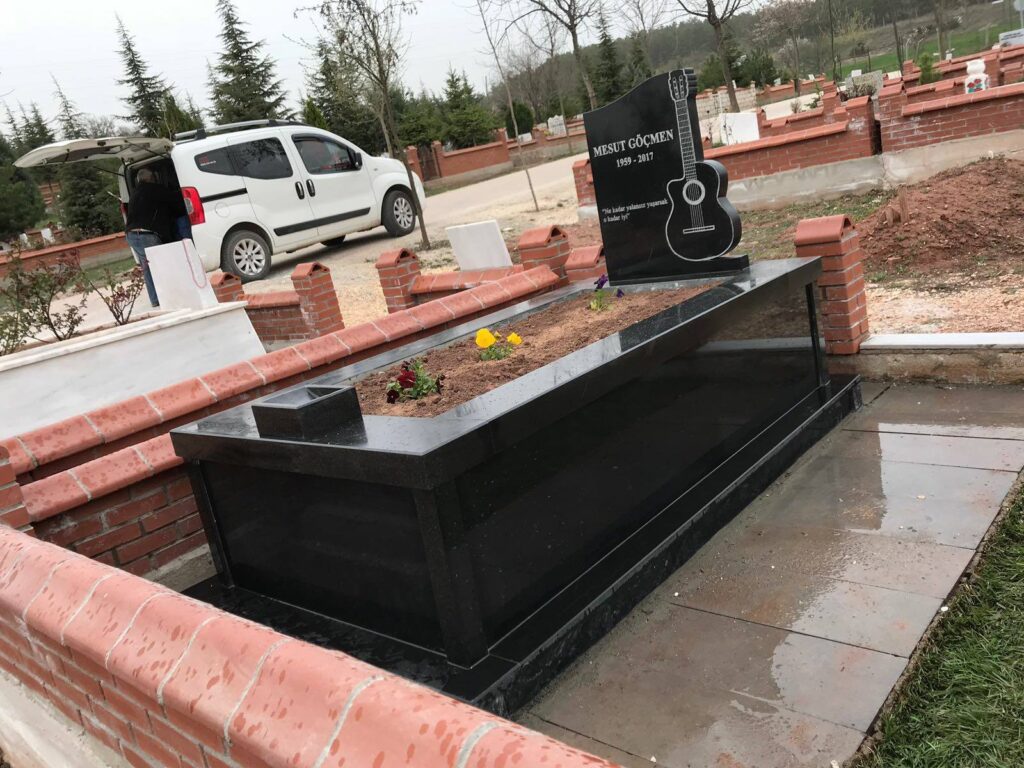 Malatya Granit Mezar 33